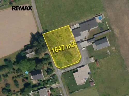 Prodej stavebního pozemku 1647 m²