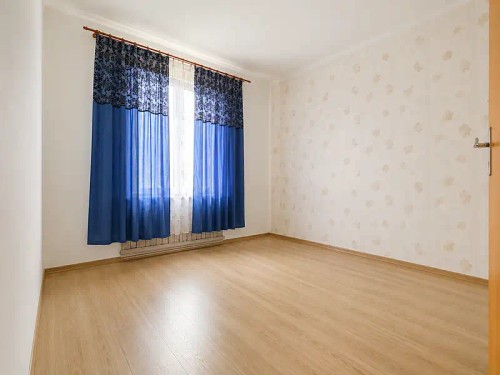 Prodej domu 1123 m², pozemek 435 m²
