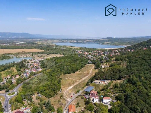 Prodej stavebního pozemku 594 m²