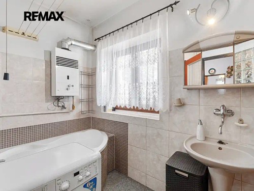 Prodej domu 200 m², pozemek 387 m²