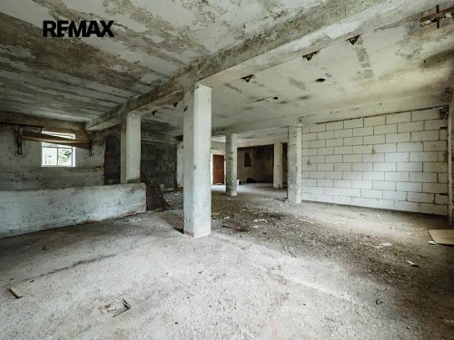 Prodej zemědělské usedlosti 830 m², pozemek 978 m²