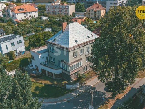 Prodej vily 591 m², pozemek 660 m²