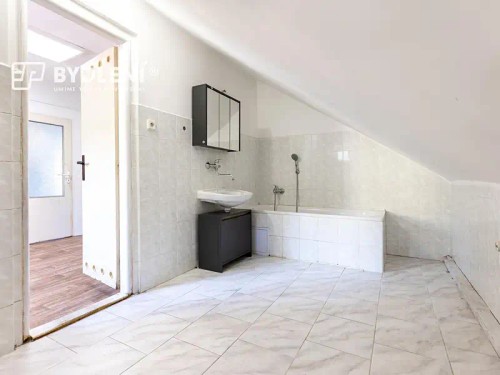 Prodej domu 314 m², pozemek 560 m²