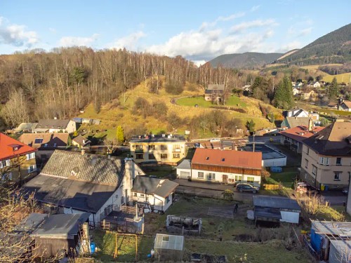 Prodej domu 219 m², pozemek 1376 m²