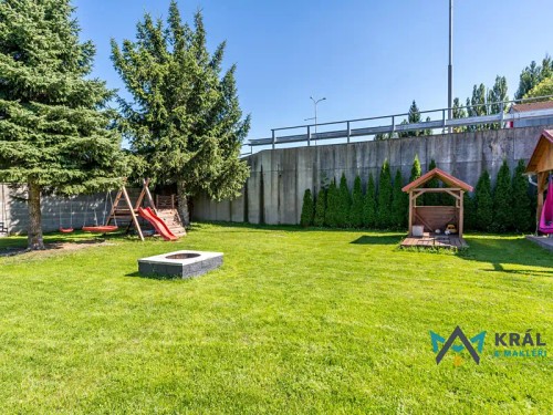 Prodej domu 520 m², pozemek 1529 m²