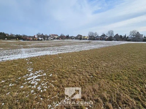 Prodej stavebního pozemku 742 m²