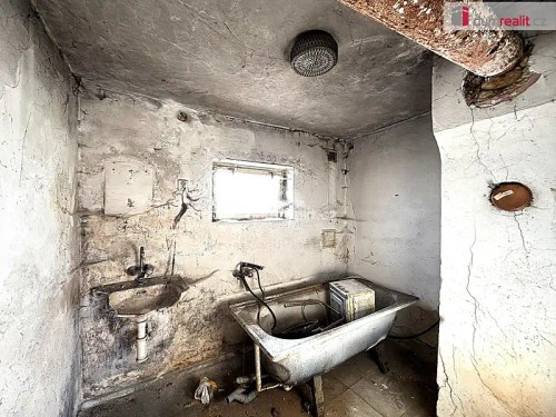 Prodej domu 100 m², pozemek 859 m²