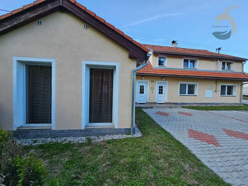 Prodej domu 270 m², pozemek 2330 m²