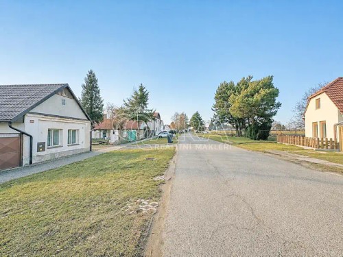 Prodej stavebního pozemku 382 m²