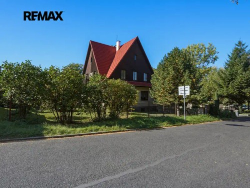 Prodej domu 236 m², pozemek 1649 m²