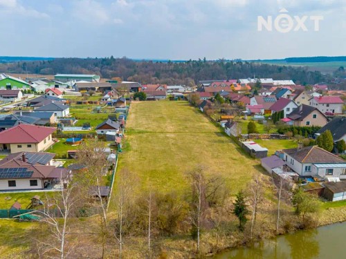 Prodej stavebního pozemku 7273 m²