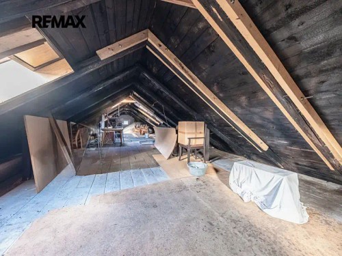 Prodej domu 370 m², pozemek 2417 m²