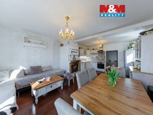 Prodej domu 100 m², pozemek 211 m²