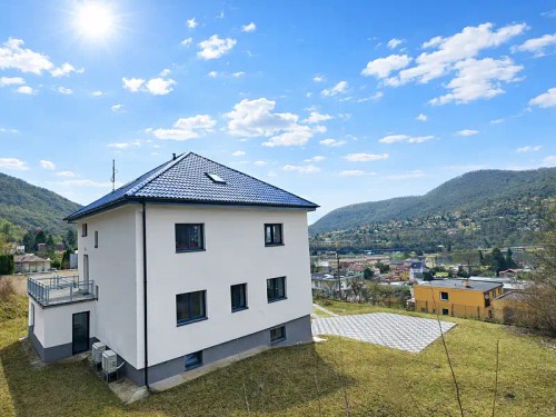 Prodej domu 272 m², pozemek 1368 m²