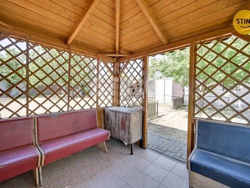 Prodej domu 200 m², pozemek 800 m²