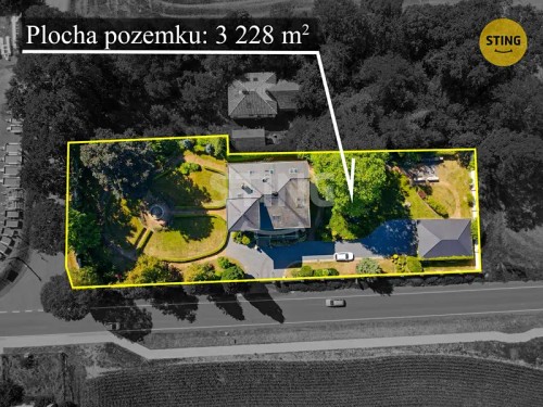 Prodej vily 700 m², pozemek 3228 m²