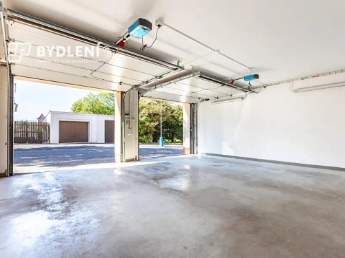 Prodej domu 382 m², pozemek 747 m²