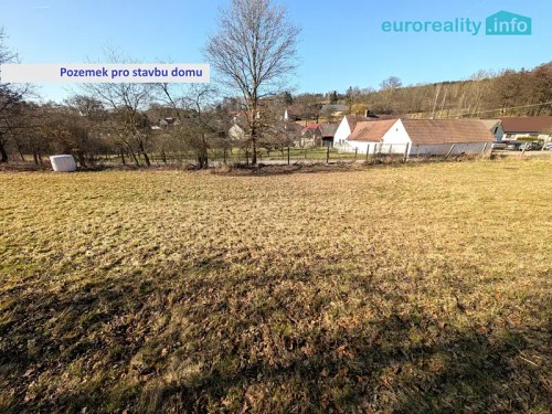 Prodej stavebního pozemku 4553 m²