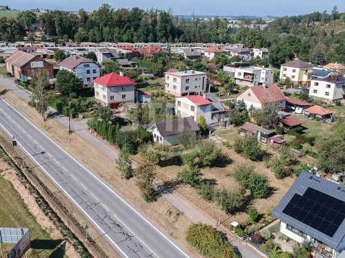 Prodej stavebního pozemku 698 m²