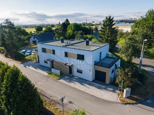 Prodej domu 212 m², pozemek 270 m²