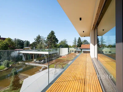 Prodej domu 349 m², pozemek 1385 m²