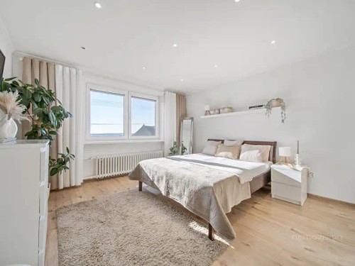 Prodej domu 270 m², pozemek 1042 m²