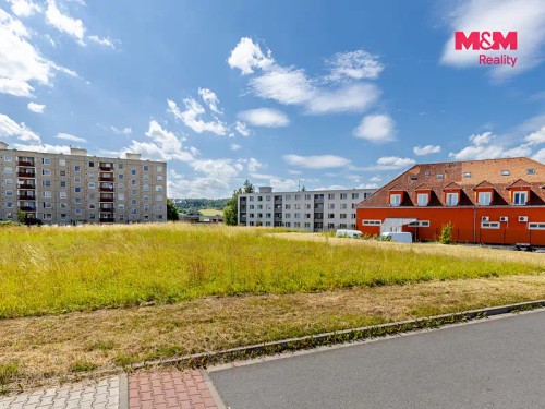 Prodej stavebního pozemku 4725 m²