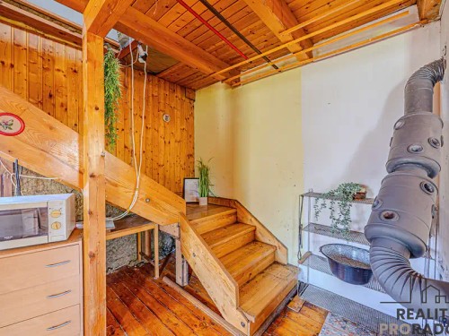 Prodej chaty 60 m², pozemek 664 m²