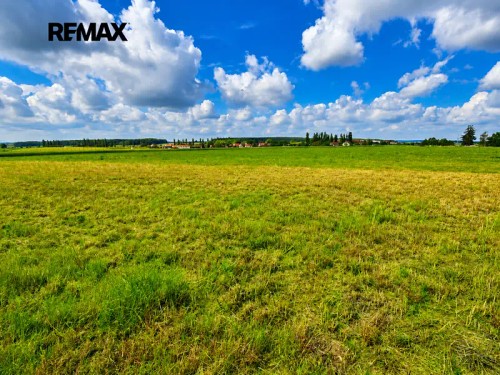 Prodej stavebního pozemku 4580 m²