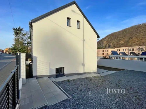 Prodej bytu 2+kk 63 m²