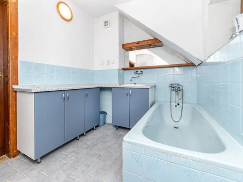 Prodej domu 202 m², pozemek 1087 m²