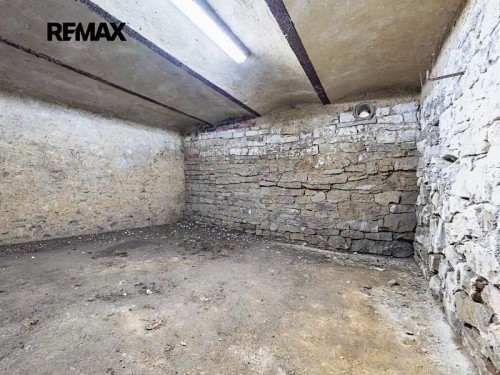 Prodej domu 670 m², pozemek 1786 m²