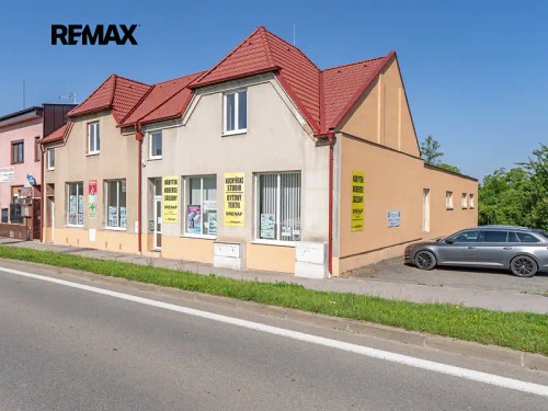Prodej domu 686 m², pozemek 892 m²