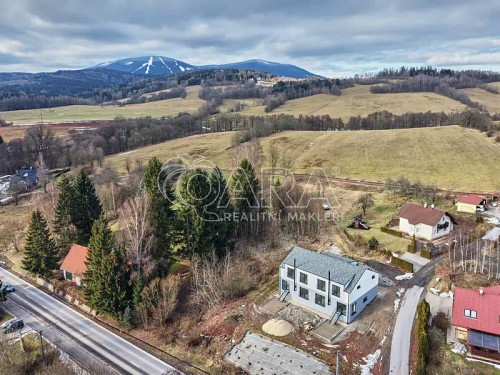 Prodej domu 264 m², pozemek 1181 m²