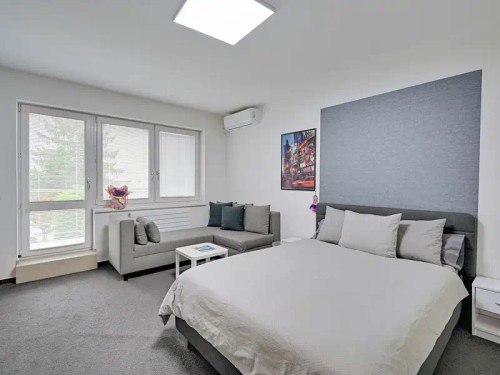 Prodej domu 378 m², pozemek 498 m²