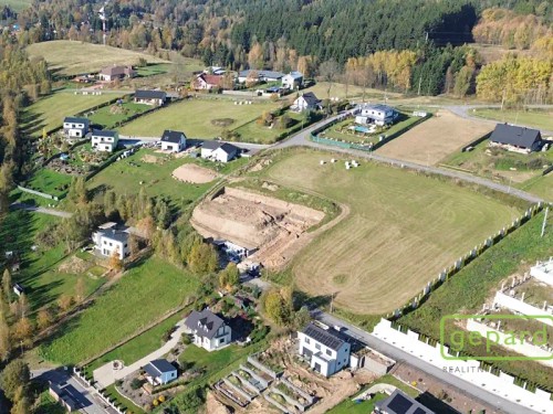 Prodej stavebního pozemku 1999 m²