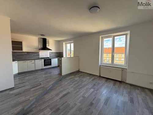 Prodej bytu 3+kk 74 m²