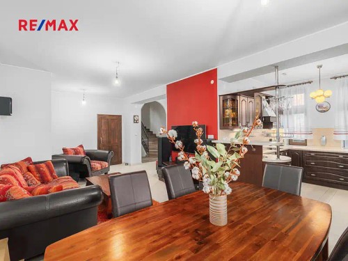 Prodej domu 245 m², pozemek 617 m²