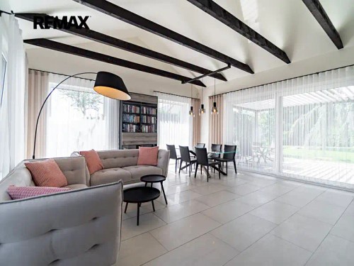 Prodej domu 233 m², pozemek 1279 m²