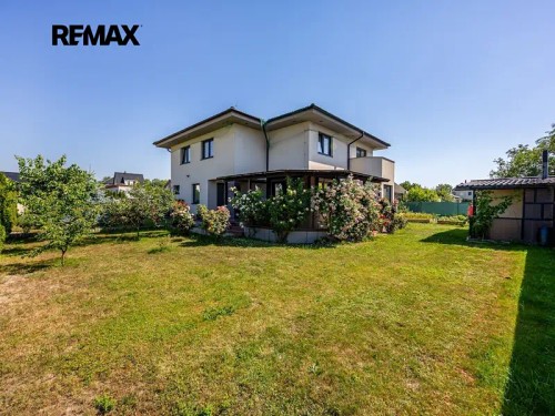 Prodej domu 234 m², pozemek 715 m²