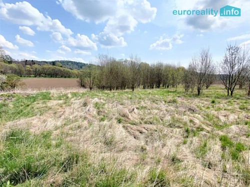 Prodej stavebního pozemku 5800 m²