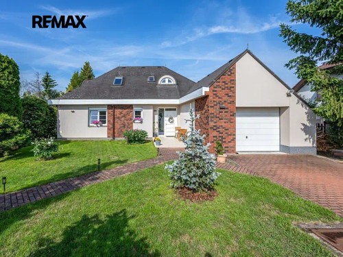 Prodej domu 189 m², pozemek 877 m²