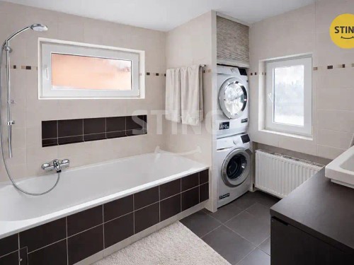 Prodej domu 240 m², pozemek 522 m²