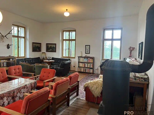 Prodej domu 443 m², pozemek 221 m²
