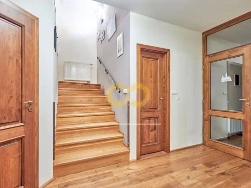 Prodej domu 239 m², pozemek 1300 m²