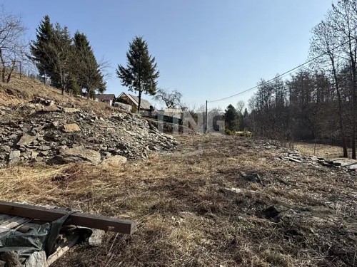 Prodej stavebního pozemku 954 m²