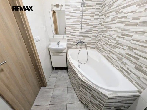 Prodej bytu 3+kk 71 m²