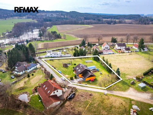 Prodej domu 320 m², pozemek 3335 m²
