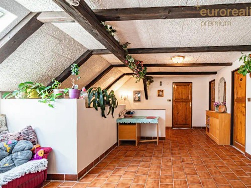 Prodej domu 250 m², pozemek 2807 m²