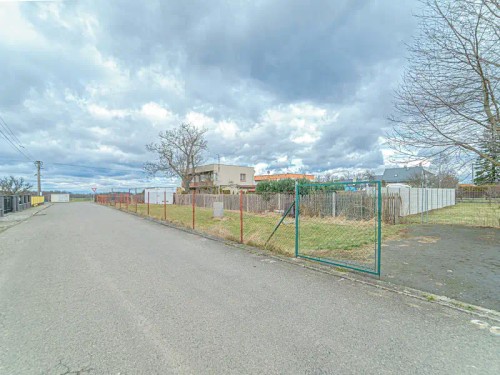 Prodej stavebního pozemku 1386 m²